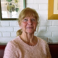 Geneviève - 66 ans